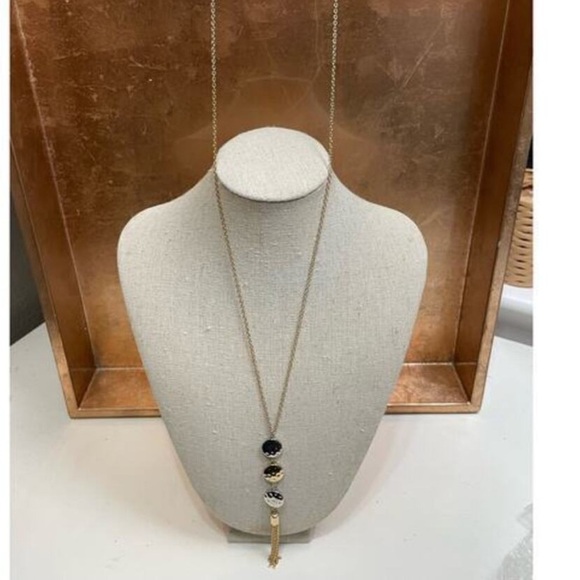 Banana Republic Factory Necklace 2-Tone Gold & Silver Hammered Pendent w/Tassel - Picture 3 of 3